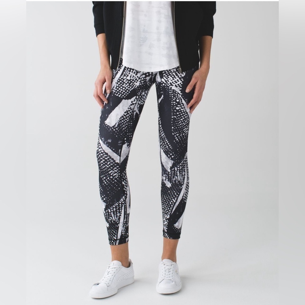 Lululemon High Times Pant *Full-On Luon